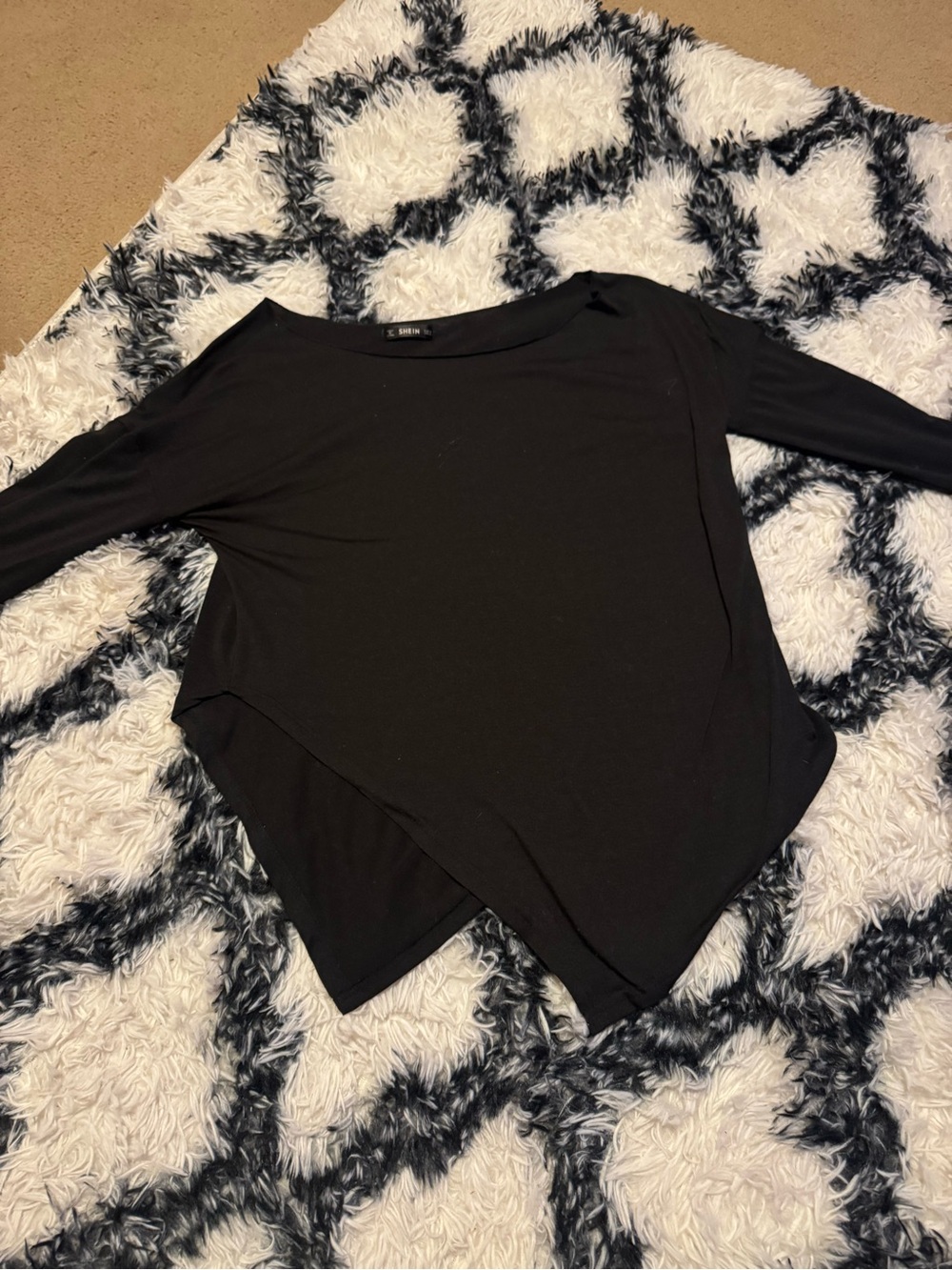 SHEIN Black Asymmetrical Long Sleeve Top